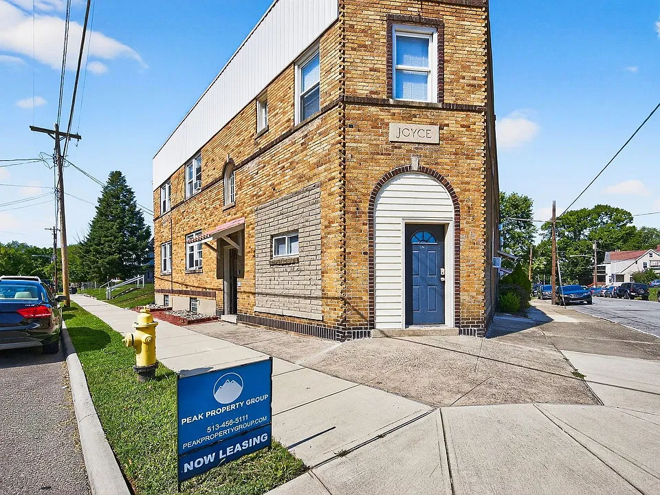 1772 Williams Ave #10