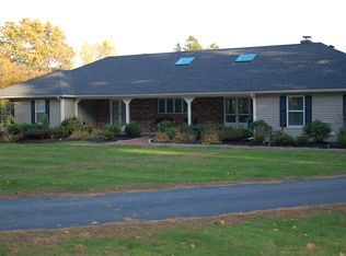 375 Clapboardtree St, Westwood, MA 02090