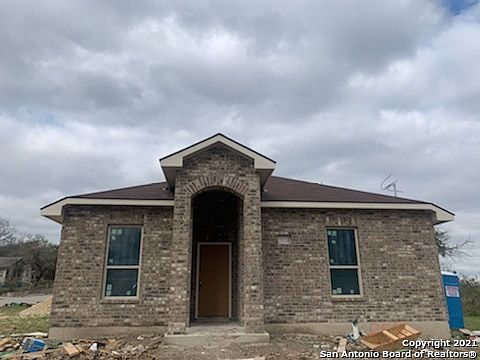 1st image of 2503 Hicks Ave