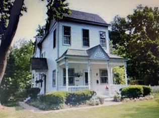 7000 Crystal Springs Rd, Cincinnati, OH 45227