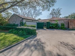 1322 S Kirkwood Rd, Houston, TX 77077