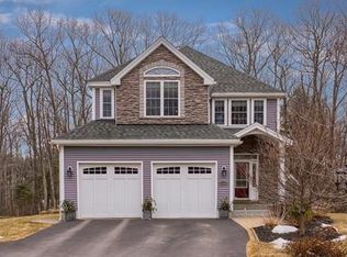 126 Goodfellow Dr, Fitchburg, MA 01420