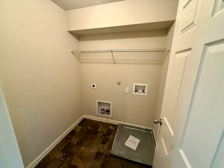 2169 Hazelwood Dr — Photo 19