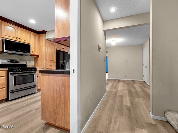 4th image of 1974 Villa Way S