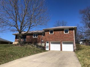 776 S Broadmoor Blvd, Springfield, OH 45504