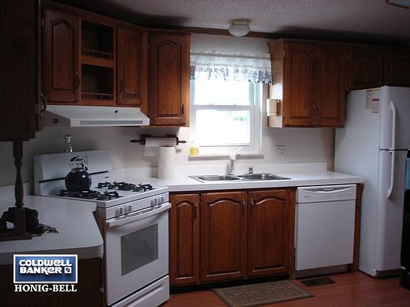 4th image of 22738 S Beverly Ln
