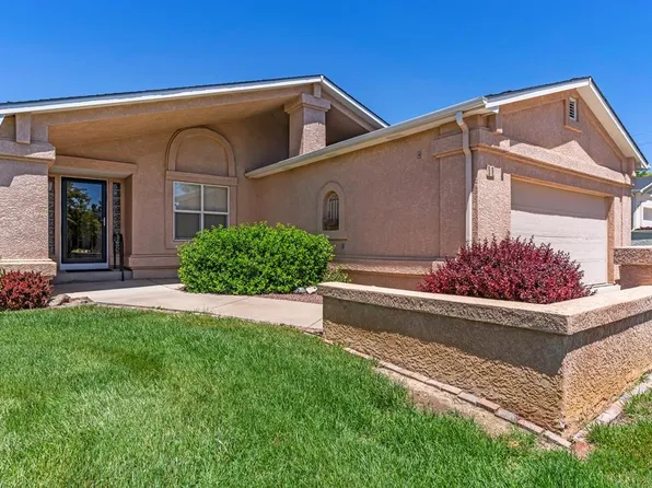 11 Brave Eagle Ct, Pueblo, CO 81001