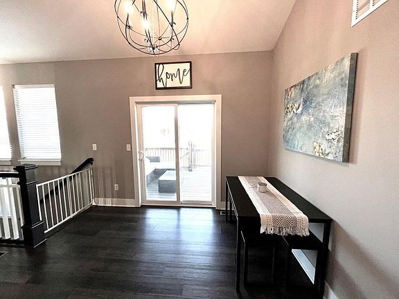 3rd image of 5357 N Pebblecreek Ct