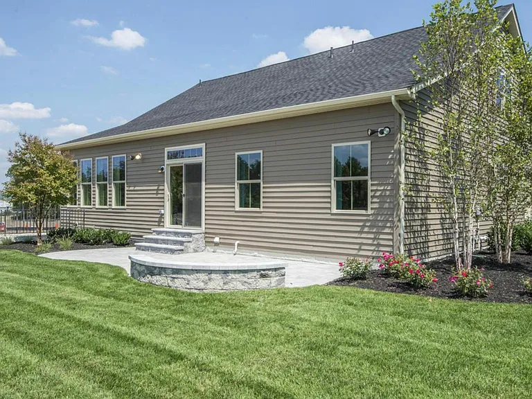 7567 Arundel Woods Dr — Photo 73