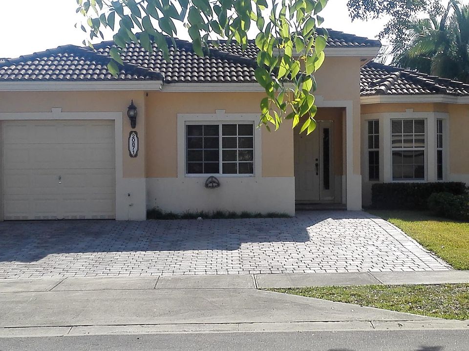 1st image of 20871 SW 91st Ct