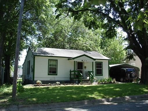 1st image of 1324 Margaret St