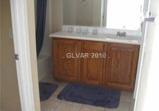 3rd image of 957 Grand Cerritos Ave