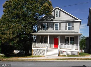 317 N Maple Ave, Brunswick, MD 21716