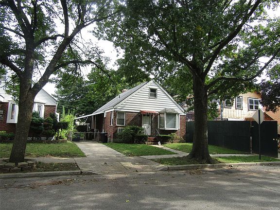 2nd image of 8537 256th St