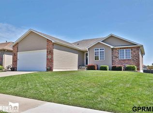 6430 Cornflower Dr, Lincoln, NE 68504