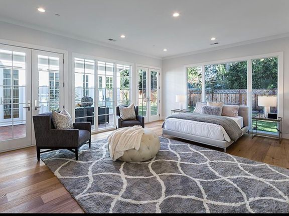 5th image of 555 Madison Way