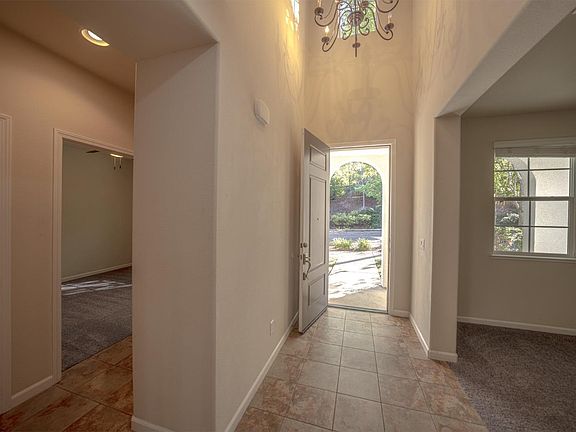 5th image of 2177 Nectarine Drive