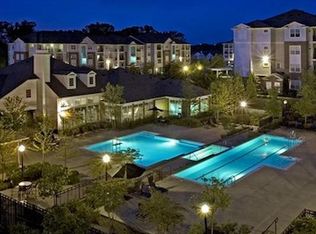 4474 Oakdale Crescent Ct APT 745, Fairfax, VA 22030