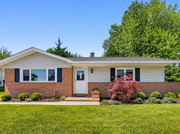8145 Scotts Level Rd, Pikesville, MD 21208