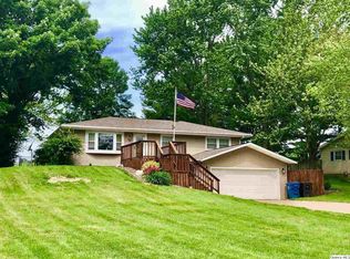 3716 Saint Anthony Rd, Quincy, IL 62305