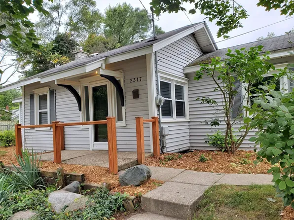 2317 Coit Ave NE, Grand Rapids, MI 49505