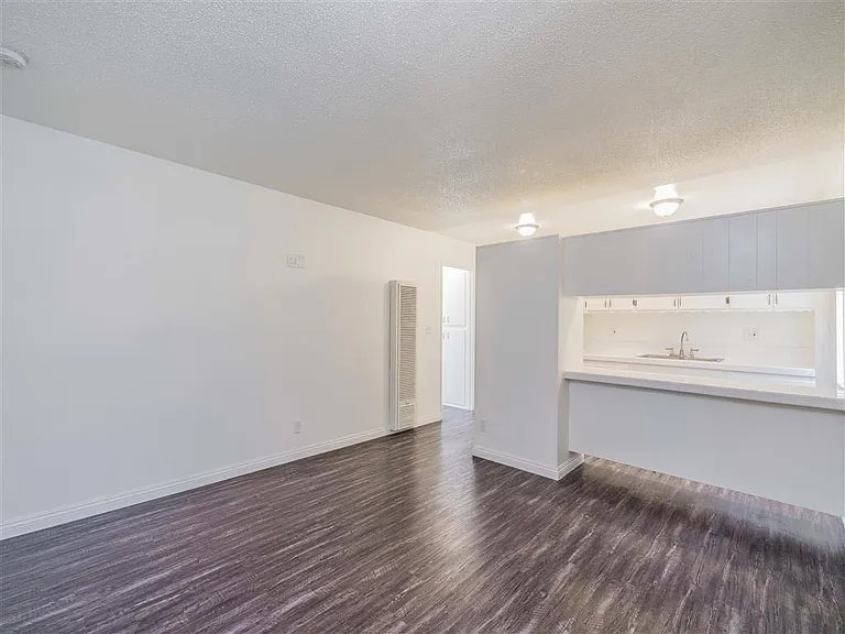 Long Beach living area