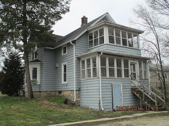 3rd image of 101 N Lincolnway Ave