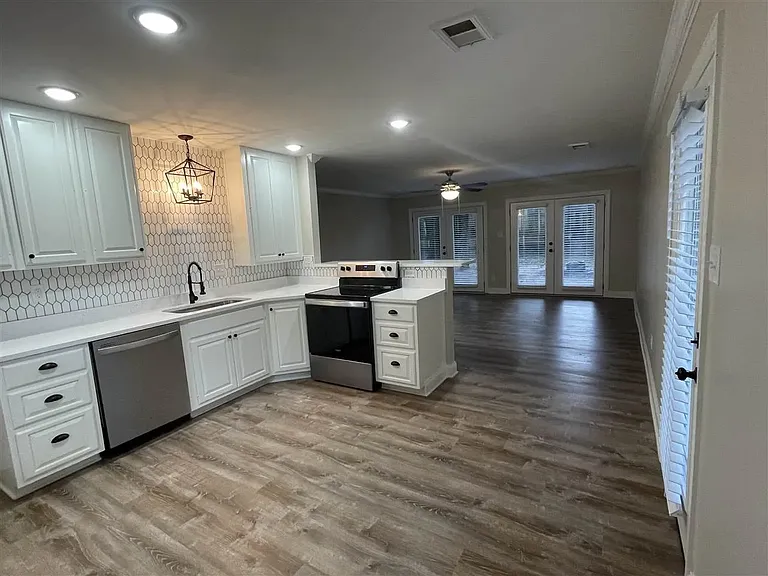 442 Homeville Rd — Photo 3