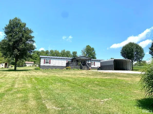 684 N Fox Ln, Switz City, IN 47465