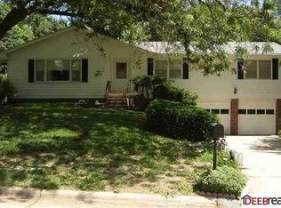 2313 S 91st St, Omaha, NE 68124