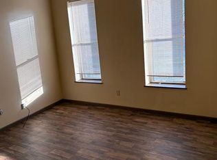 2623 Arsenal St, Saint Louis, MO 63118