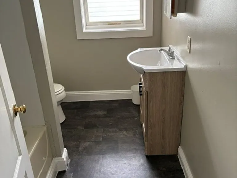 353 N Hanover St #2 — Photo 9
