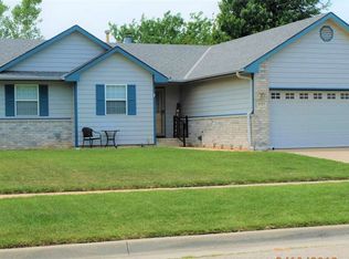 1717 N Woodchuck St, Wichita, KS 67212