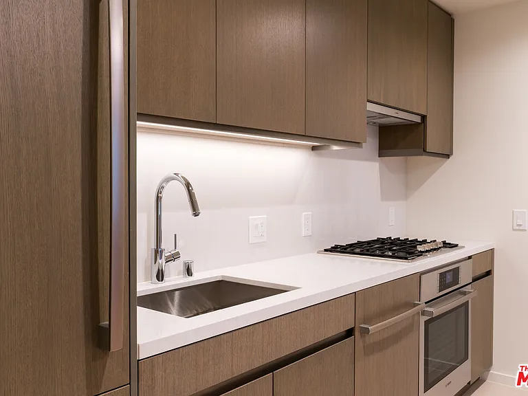 889 Francisco St #1511 — Photo 9