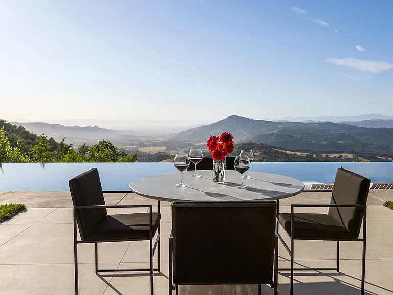 6568 Sonoma Mountain Rd — Photo 109