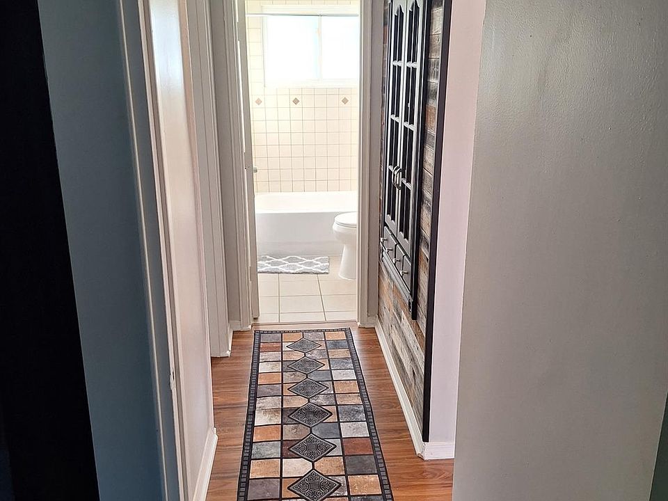 1412 E Woodruff Ave, photo 11