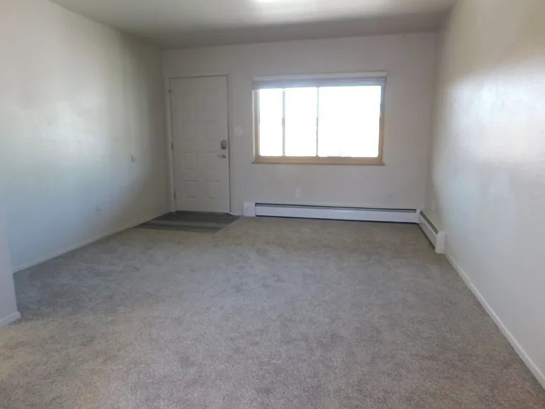 1302 Glenwood Ave — Photo 15