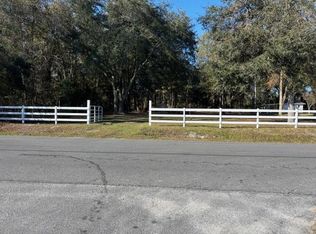 263 Oyster Rd, Brunswick, GA 31523