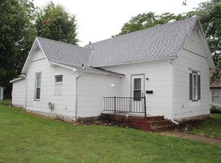103 E 13th St, Higginsville, MO 64037