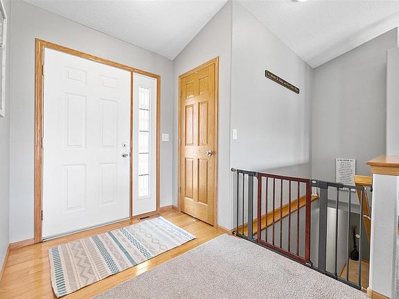 4th image of 150 Cattail Ln