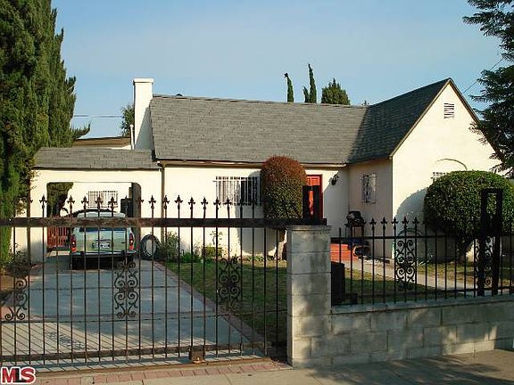 2nd image of 1646 S Holt Ave