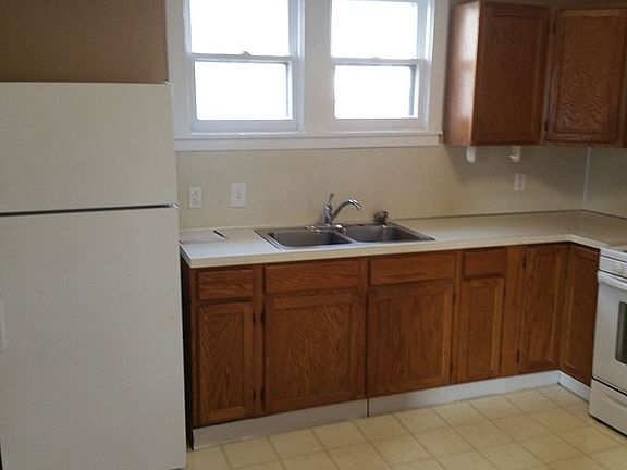5th image of 1314 Ashland Ave NE
