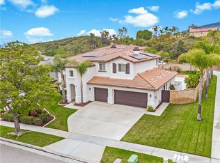 1676 Tamarron Dr, Corona, CA 92883