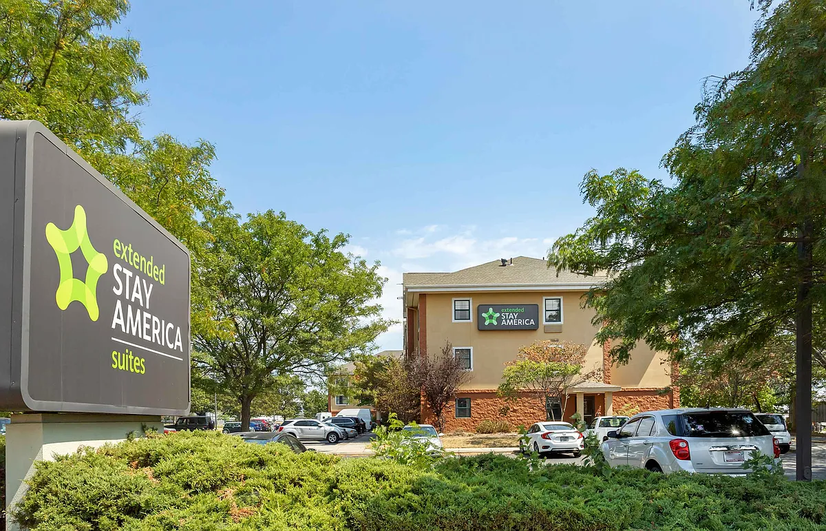 Exterior - Long Island - Bethpage