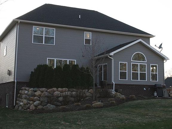 3rd image of 1379 Xanadu Ct