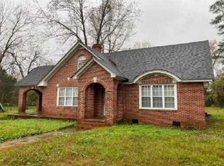 196 Church St, Lynchburg, SC 29080
