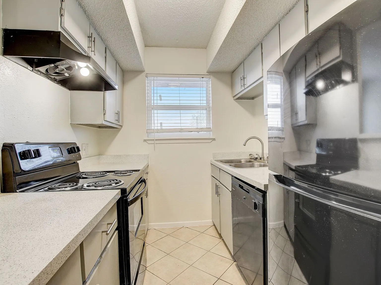 HighPoint North Apartments — Photo 1