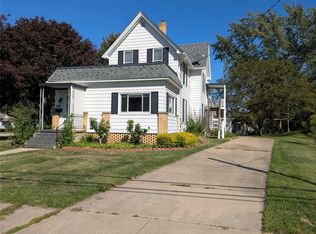 2303 Lake St, Lake City, PA 16423