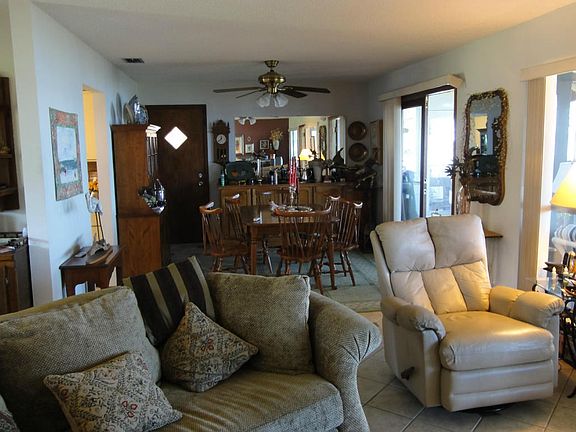 5th image of 6270 Lake Dr