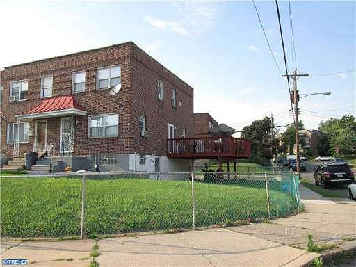 5th image of 6501 Walnut Park Dr